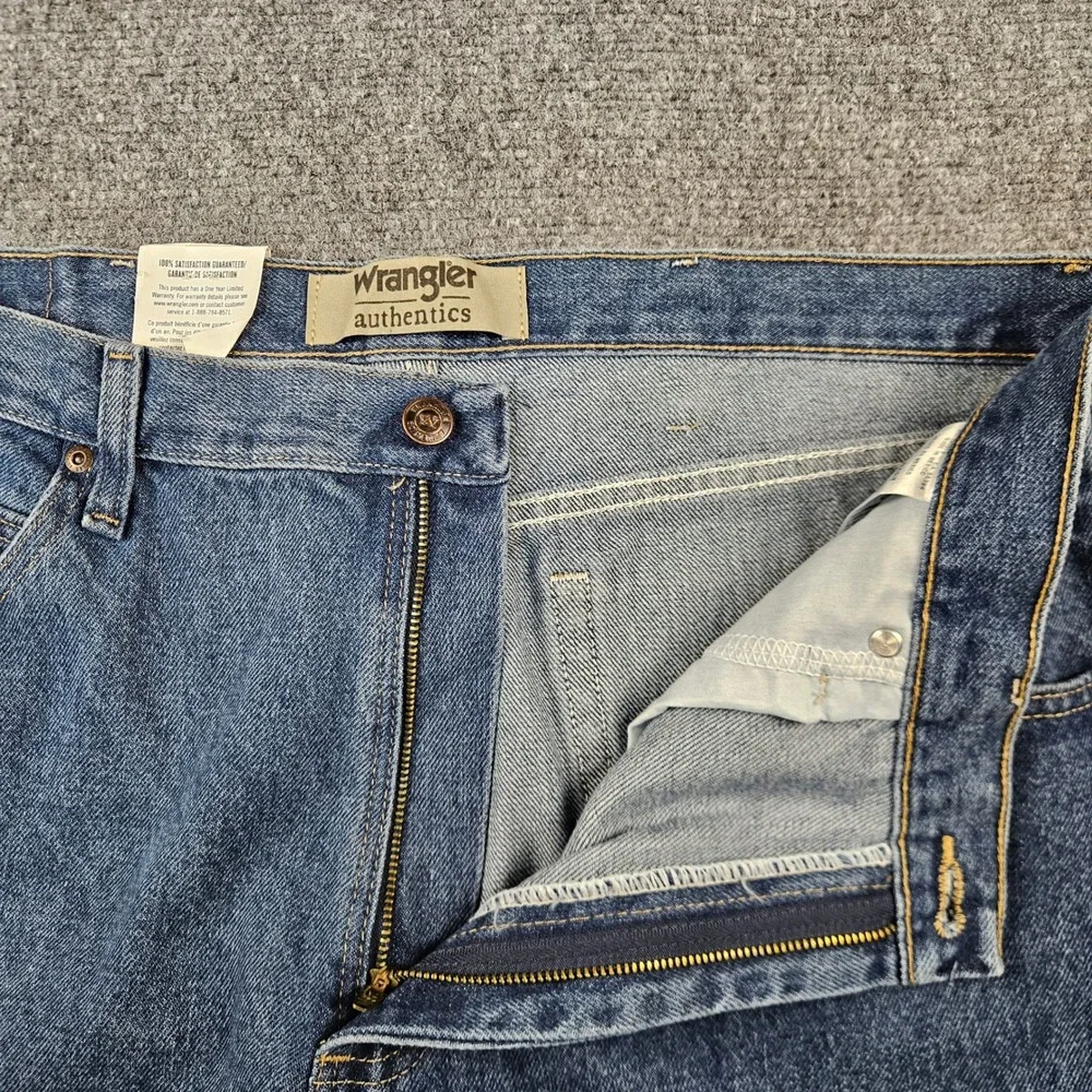 Wrangler Authentics Mens Straight Leg Jeans 36x36 Stonewash Blue 10ZM200SW Denim